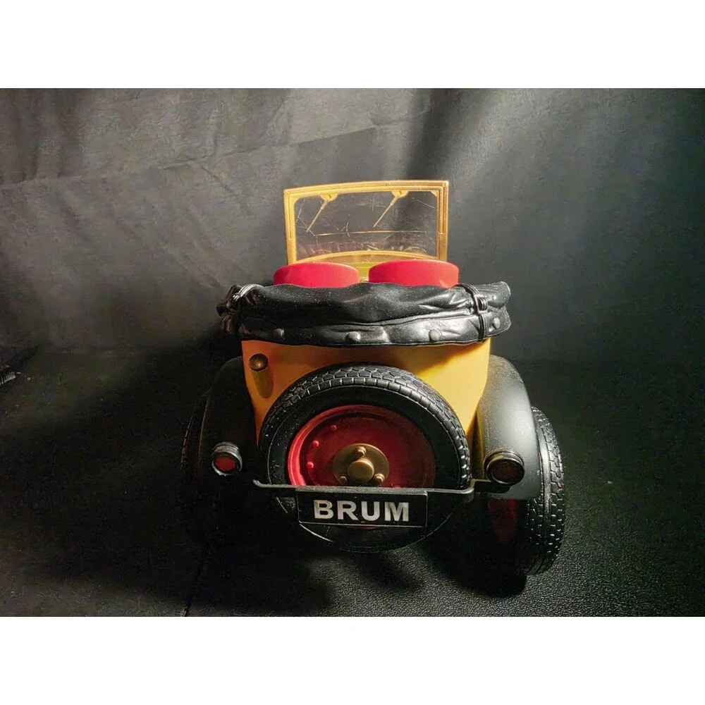 Brum Large Yellow Car Electronic Toy Non Working Vintage Collectible TV Show
